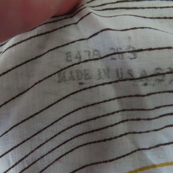 VTG H.I.S. Button Up Shirt striped press free Small 14-14.5 Rare USA dagger - Picture 4 of 7